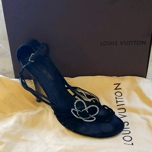 Authentic Louis Vuitton Rhinestone Clover Heels - Picture 1 of 7